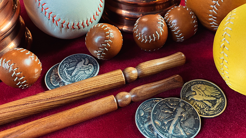 Wooden Wand PRO (Standard Brown) by Harry He & Bacon Magic