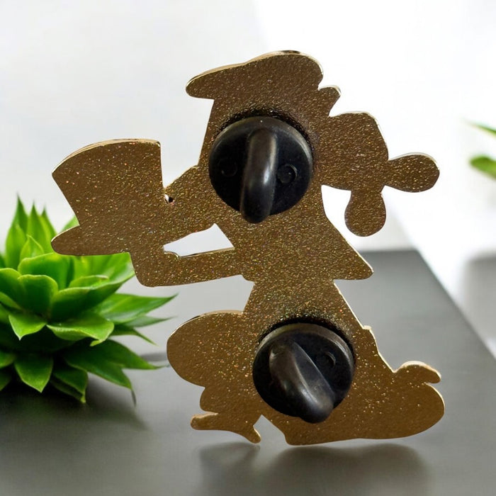 Magician's Lapel Pin (Comical Magician)